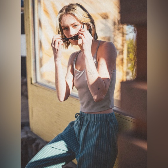 NWT Volcom Slip Knit Cami Top in Daze Grey Size XS - Picture 2 of 7